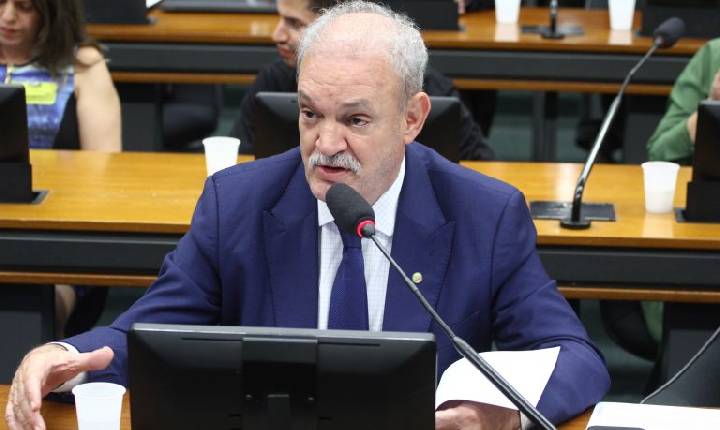 Comissão aprova criação de programa de inclusão digital para jovens empreendedores com deficiência