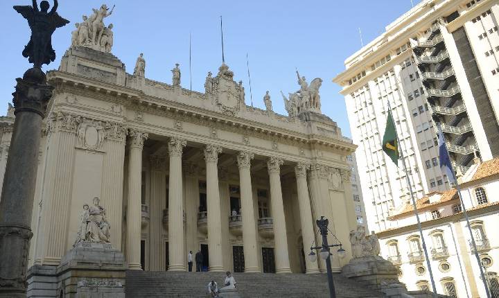 Justiça nega liminar para suspender eleição para presidência da Alerj