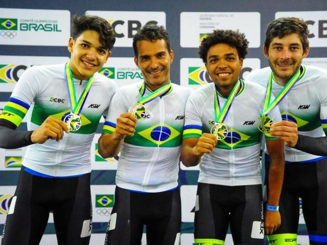 Ciclismo de Indaiatuba conquista medalhas e o tetracampeonato na perseguição por equipes
