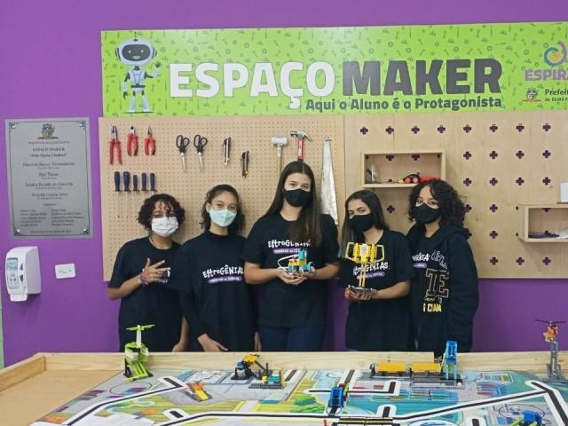 Concurso nacional de robótica premia alunas