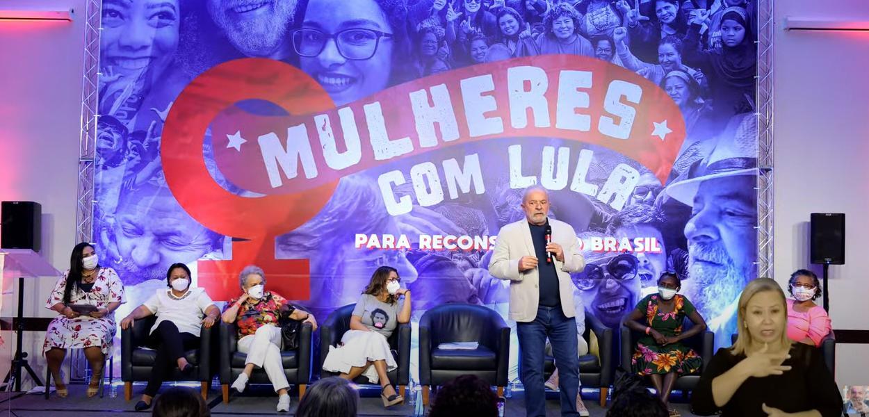 Se dependesse só de mulheres, Lula venceria no primeiro turno, diz pesquisa