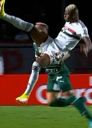 Arboleda não deverá jogar mais no São Paulo em 2022.