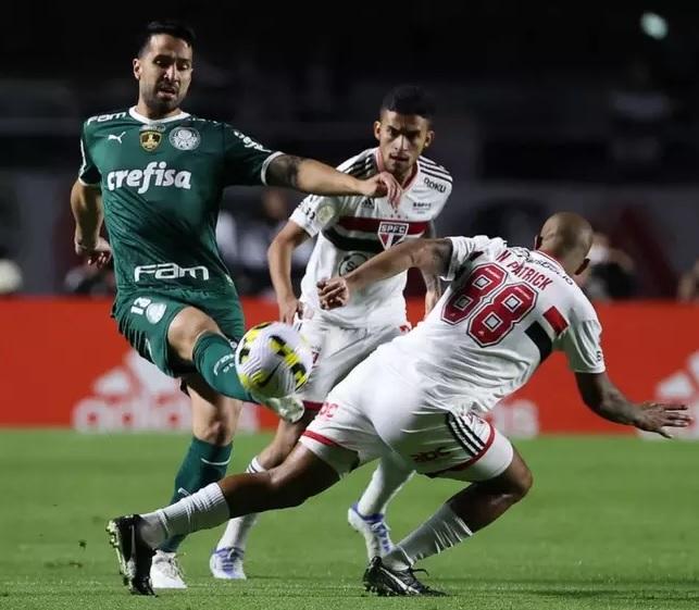 Narcisista, Ceni 'assume' a vitória contra o Palmeiras.