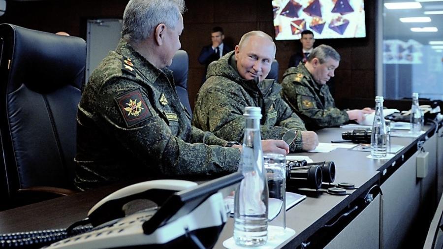 Mais de mil são detidos na Rússia por protestos contra convocação de reservistas