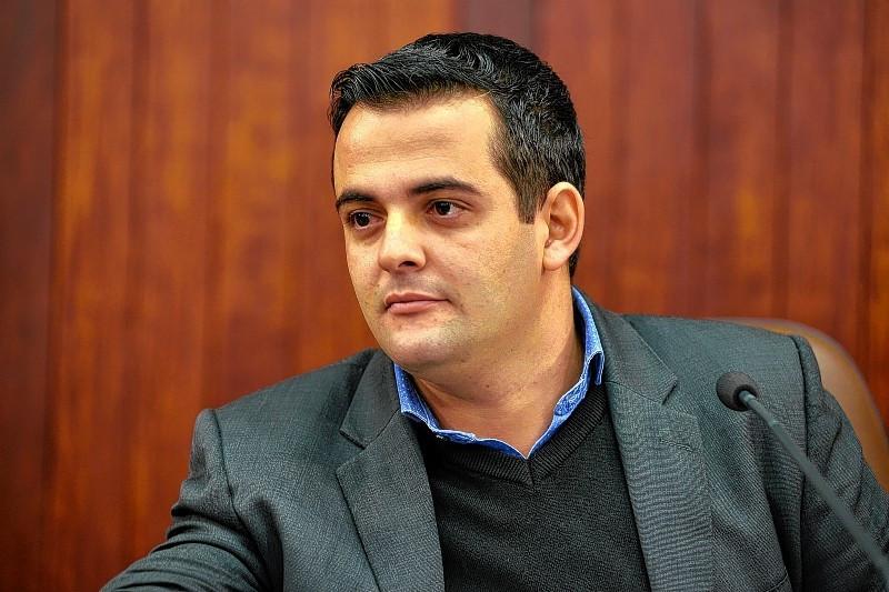 TCE condena Martinelli a devolver R$ 24 mil à Câmara.