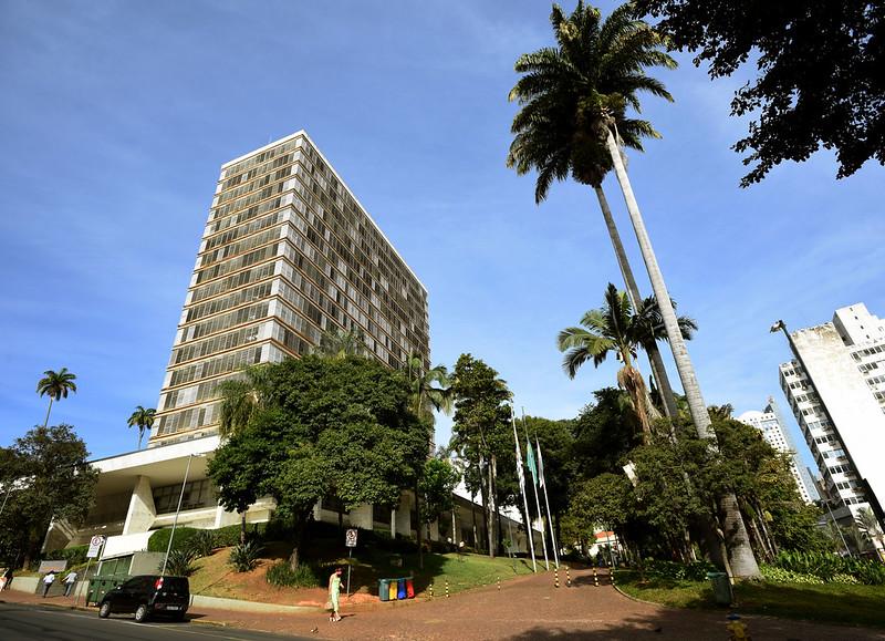 Inscritos no concurso de Libras são convocados para a prova prática