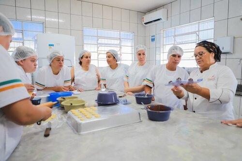 Itupeva: inscrições abertas para cursos de confeitaria e hambúrguer artesanal