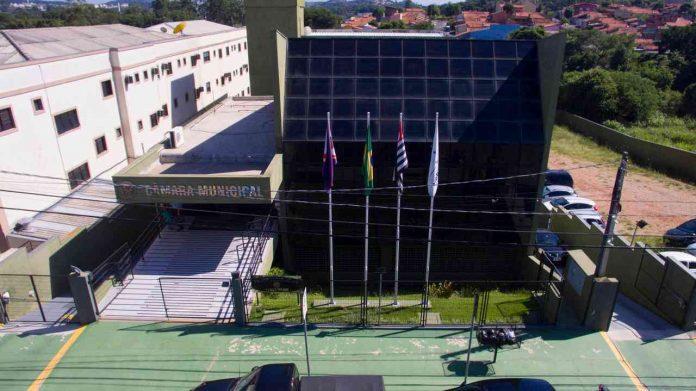 Câmara de Itupeva abre concurso com salários de até R$ 11,8 mil