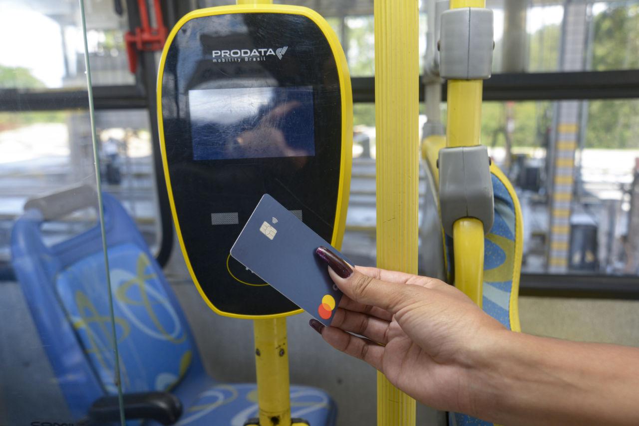 Frota chega a 100% com pagamentos por cartões