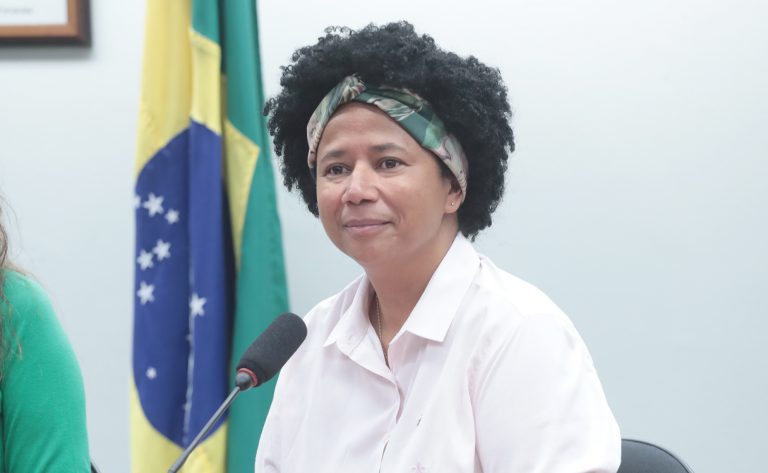 Comissão aprova criação de sistema nacional para monitorar violência contra crianças