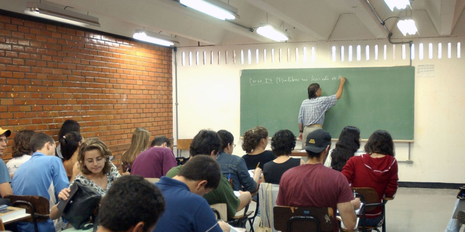 Aberta inscrição para seleção de professor elaborador do Enade 2027