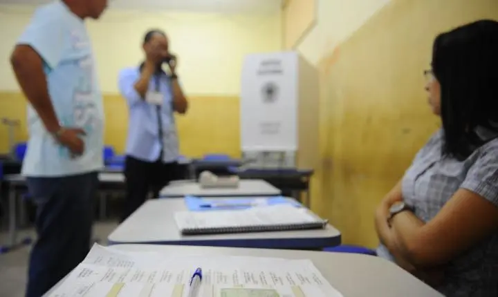 Mesários têm papel fundamental na garantia do processo eleitoral